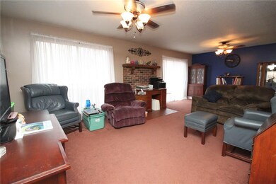 2 Leighton Ln, Bella Vista, AR 72714 - photo 4