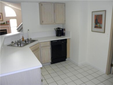 999 Willow Bluff Dr, Columbus, OH 43235 - photo 6