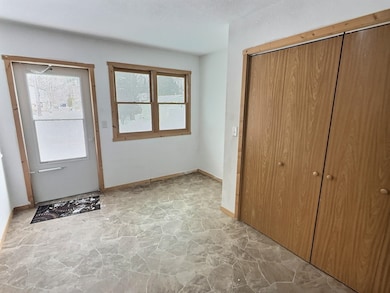 105 N Metonga Ave, Crandon, WI 54520 - photo 2