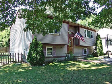 1761 Pontiac Ave, Cranston, RI 02920 - photo 2