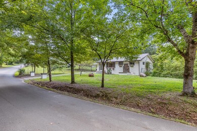 535 E Garden Farm Rd, Rossville, GA 30741 - photo 3