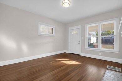 6-web-or-mls-1113-s-22nd-st