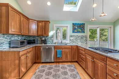 8 Oakland Ave, Auburndale, MA 02466 - photo 7