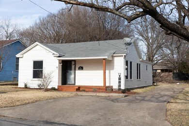 1404 N Preston St, Ennis, TX 75119 - photo 6