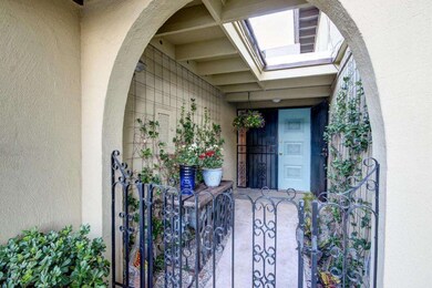 Exterior Entry