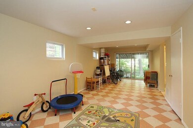 6505 Cockerille Ave, Takoma Park, MD 20912 - photo 3