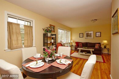 909 Lauren Ln SE, Vienna, VA 22180 - photo 7