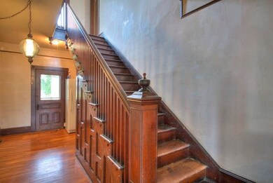 239 Stuart Ave, Stuarts Draft, VA 24477 - photo 5