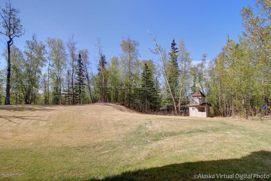 Yard/Playhouse