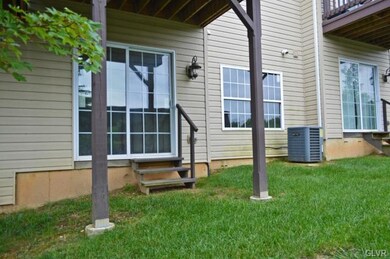 2204 Rising Hill Rd, Whitehall, PA 18052 - photo 4