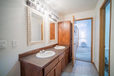 57364 Lost Ln, Sunriver, OR 97707 - photo 6