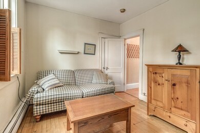 45 Broad St unit 4, Salem, MA 01970 - photo 5