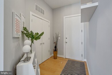 2357 Champlain St NW unit 402, Washington, DC 20009 - photo 3