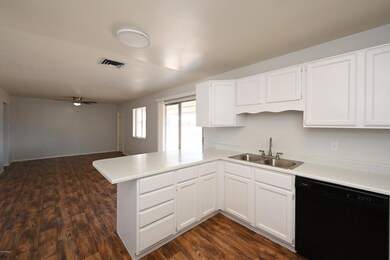 Kitchen 3