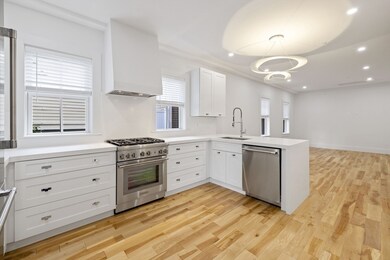 131 Spring St unit 2, Cambridge, MA 02141 - photo 2