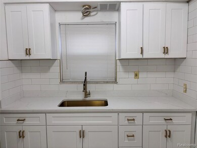 16267 Edmore Dr, Detroit, MI 48205 - photo 6