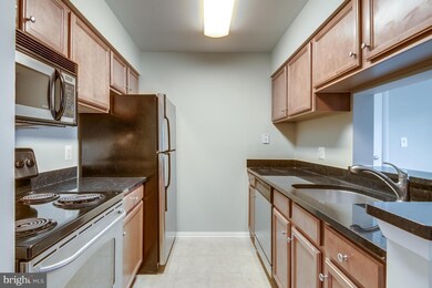 1732 Ascot Way unit E, Reston, VA 20190 - photo 6