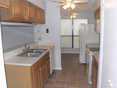 139 Chamale Cove W unit 139, Slidell, LA 70460 - photo 7