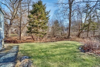 229 Oak St, Wakefield, MA 01880 - photo 3