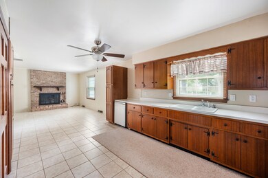 3928 Laurel Ln, Anderson, IN 46011 - photo 6