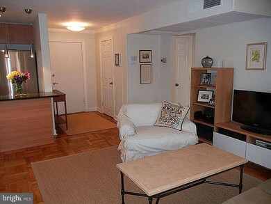 6622 Potomac Ave unit B2, Alexandria, VA 22307 - photo 4