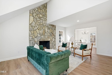 7-web-or-mls-380 Wheeler Dr-25