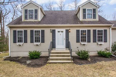 20 Harvard St, Webster, MA 01570 - photo 3