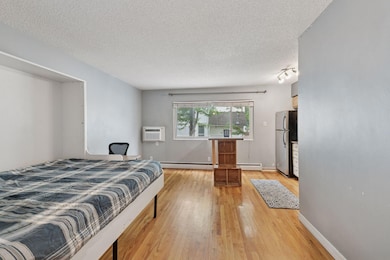 2639 Colfax Ave South - Spacecrafting - 0009.jpg