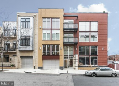 2351 Champlain St NW unit C2, Washington, DC 20009 - photo 2