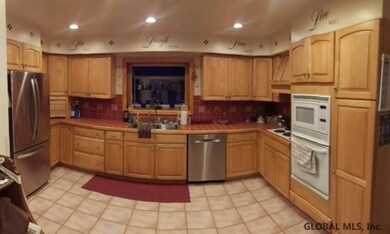 58 Vines Rd, Ballston Lake, NY 12019 - photo 4