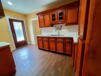 7212 Ray St, Houston, TX 77093 - photo 4