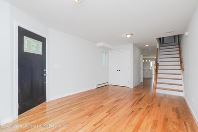 882 Delafield Ave, Staten Island, NY 10310 - photo 7