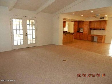Dorsey Family room to kitchen