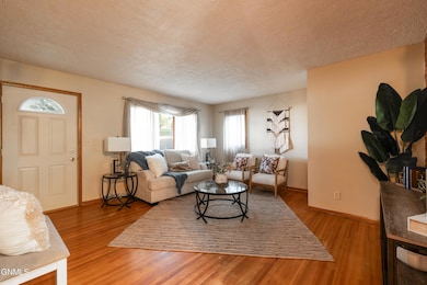 719 N 27th St, Bismarck, ND 58501 - photo 3