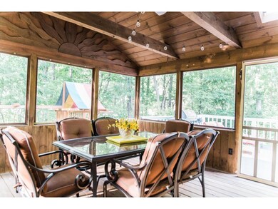 16 Red Deer Rd, Londonderry, NH 03053 - photo 2