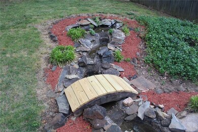 2317 Emerywood Rd, Greensboro, NC 27403 - photo 6