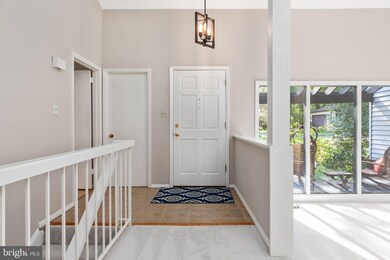 12398 Copenhagen Ct, Reston, VA 20191 - photo 6