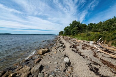 04-Meyer_s Land Castine HiRes-DTP