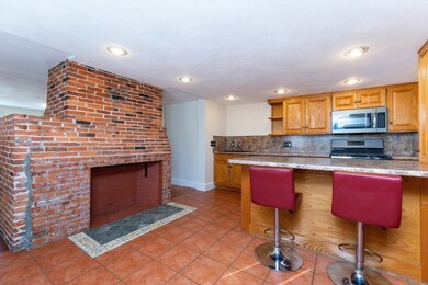 32 Lynn St, Peabody, MA 01960 - photo 7
