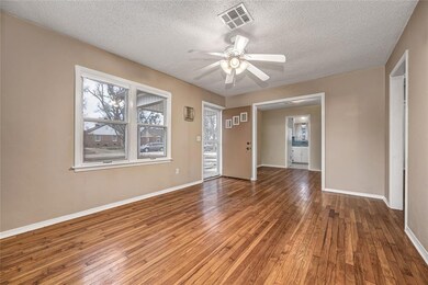 406 E 6th St, Edmond, OK 73034 - photo 6