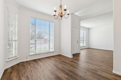 6439 Chester Dr, Frisco, TX 75035 - photo 3