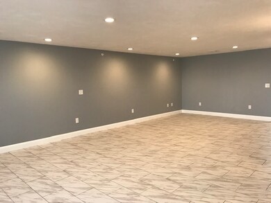 207 Ocean Blvd, Seabrook, NH 03874 - photo 4