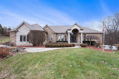 3055 Shyre Cir, Davison, MI 48423 - photo 2