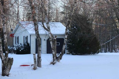 189 Charles Cir, Sheldon, VT 05483 - photo 3