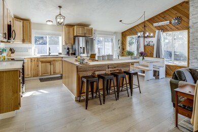 5-web-or-mls-63650 High Standard Dr, Ben