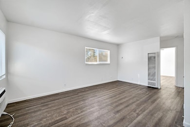 1409 E Cambridge Ave, Fresno, CA 93704 - photo 5