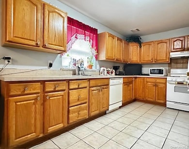 24 Partition St, Haverstraw, NY 10927 - photo 5