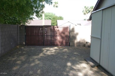 1208 N Kenneth Place, Chandler, AZ 85226 - photo 4