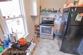 405 Main St, Stockertown, PA 18083 - photo 7