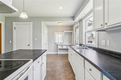 118 Allen Ave, Findlay, OH 45840 - photo 5